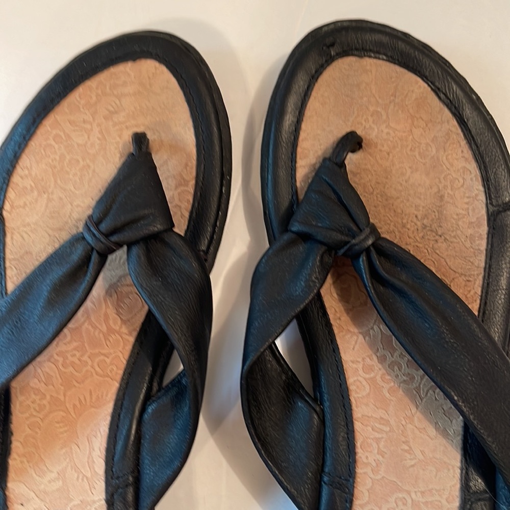 Bolo Sandals - Picture 2 of 14